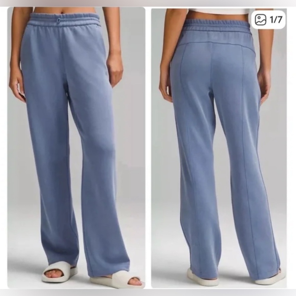 lululemon softstreme straight leg pant in oasis Blue size 6